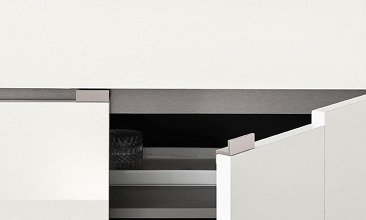 Artemide Dining Room Suite