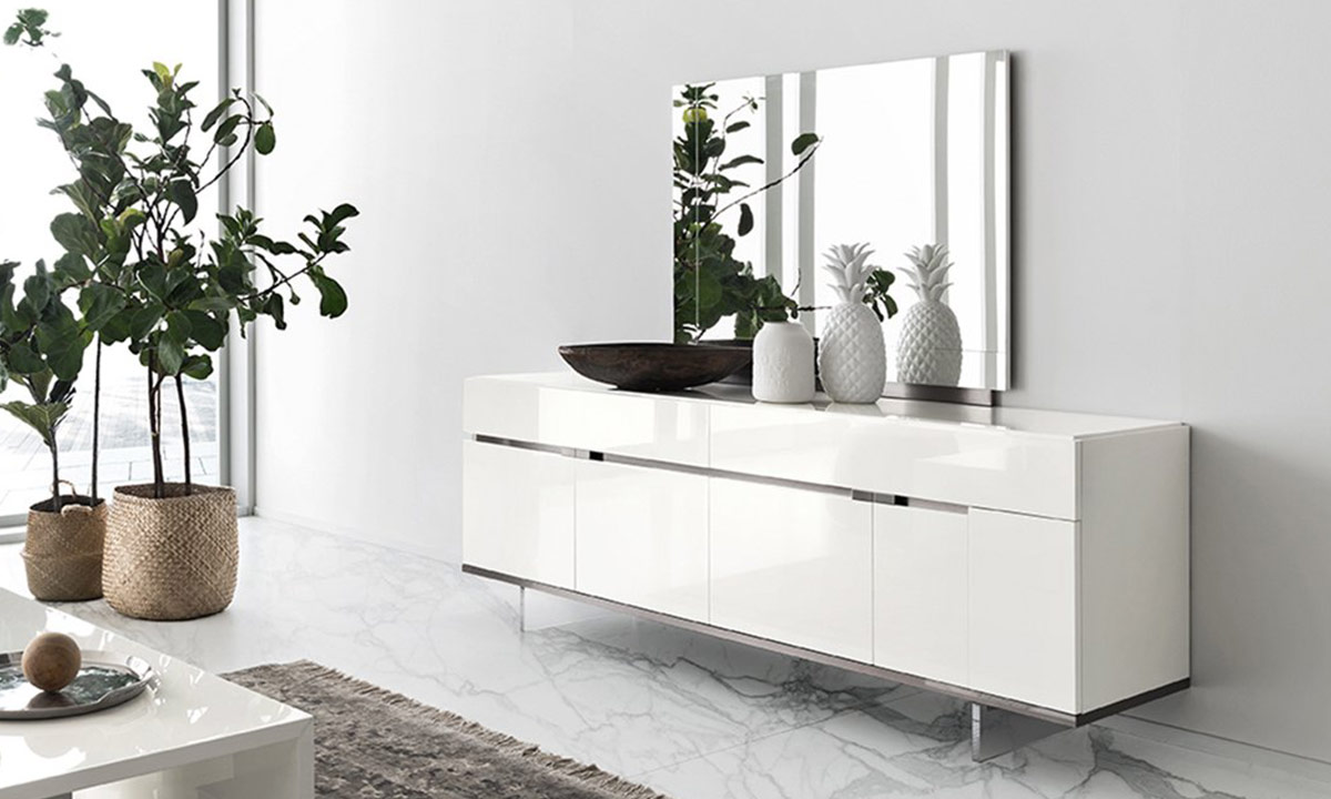 Artemide Dining Room Suite