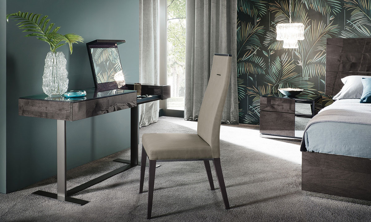 Heritage Bedroom Suite