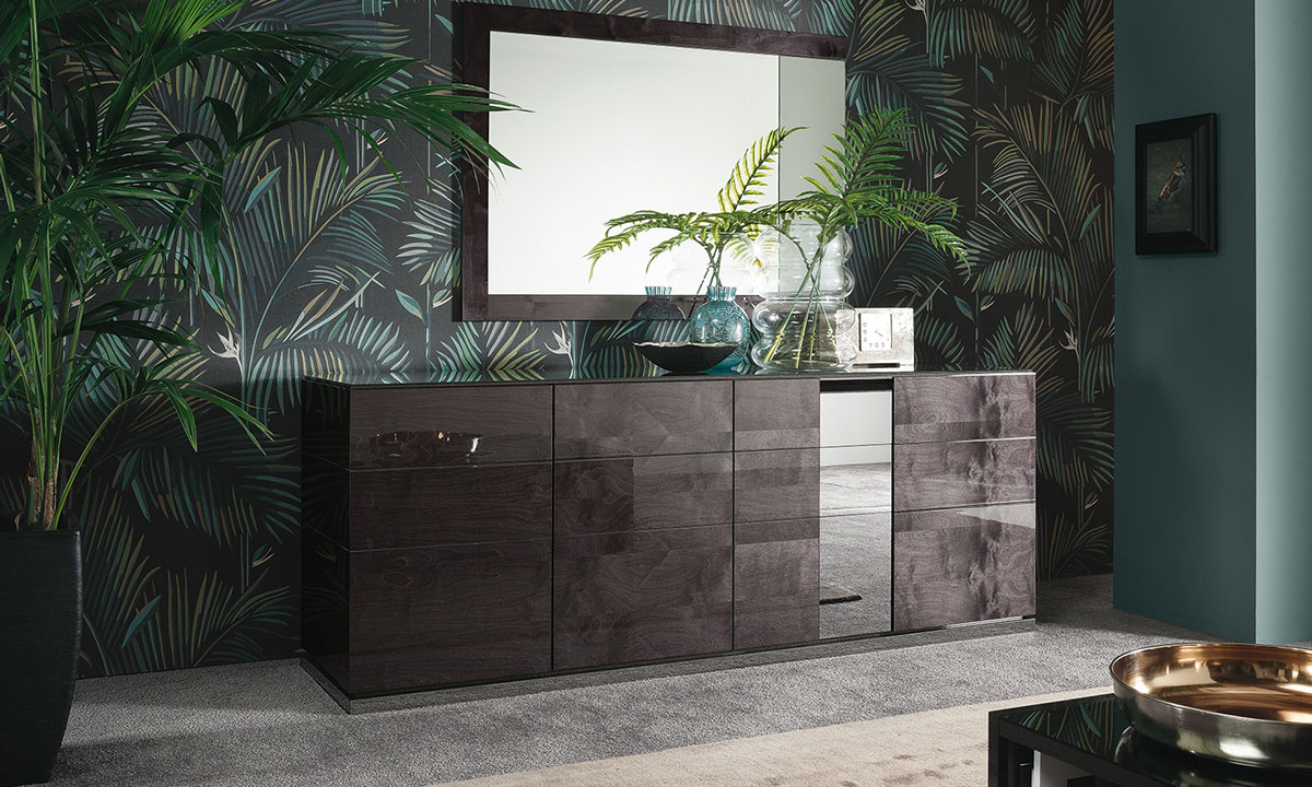 Heritage Dining Room Suite