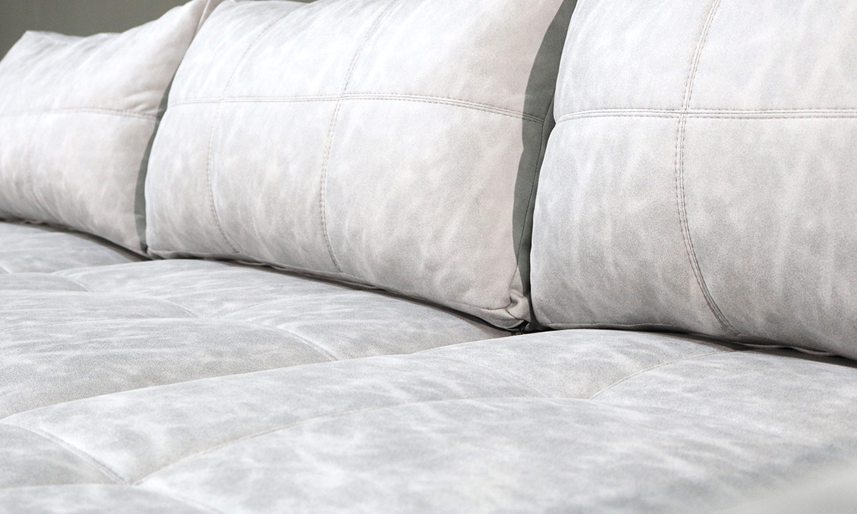 Linksfield Daybed with Ottoman