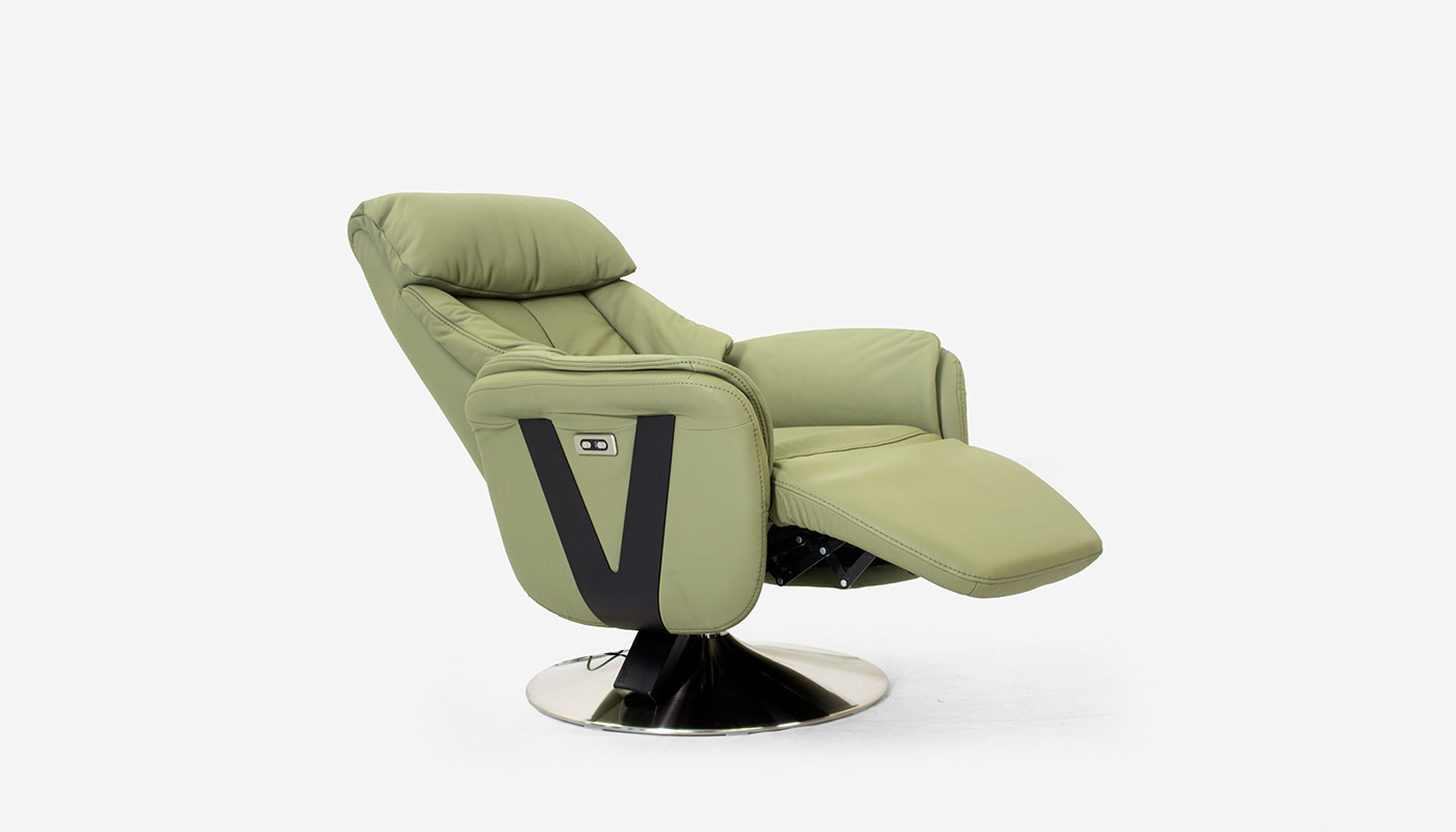 Recliner Model 06